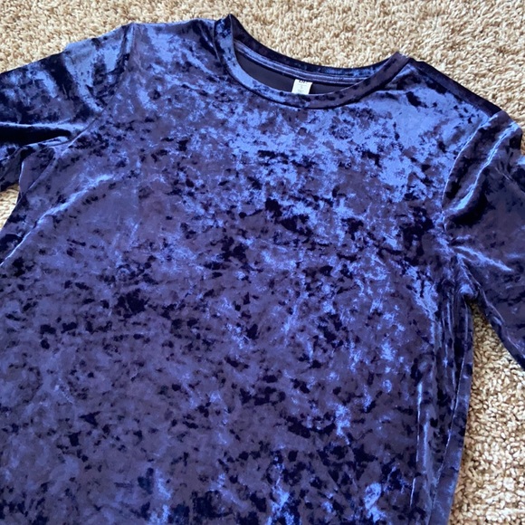 Nordstrom Velvet Top - Picture 2 of 3